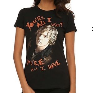 evan peters shirt